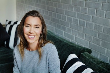 Airbnb: 10 questions for Kathrin Anselm, General Manager DACH, CEE & CIS at the booking platform Airbnb.